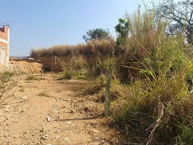 Terreno com 260m², à venda, no bairro Portal do Parque em Itatiaia