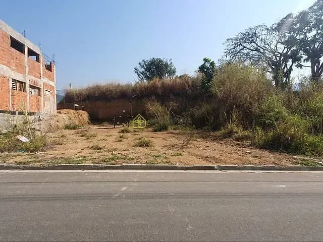 Terreno com 260m², à venda, no bairro Portal do Parque em Itatiaia