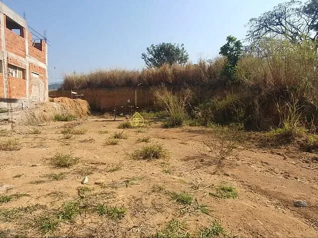 Terreno com 260m², à venda, no bairro Portal do Parque em Itatiaia