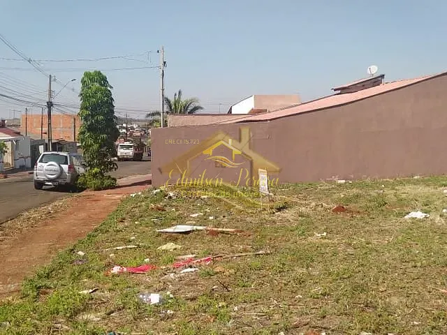 Terreno com 328m², à venda, no bairro Jardim da Luz em Londrina