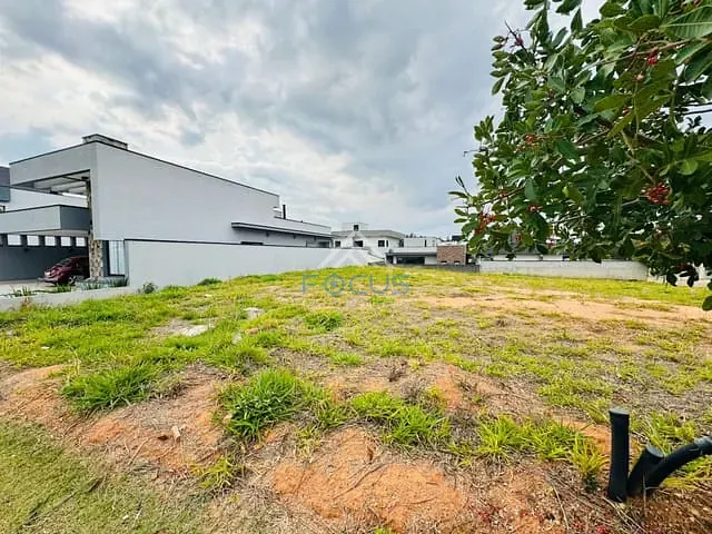 Terreno com 360m², à venda, no bairro Residencial Pecan em Itupeva
