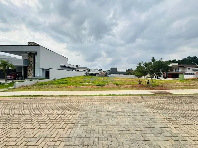 Terreno com 360m², à venda, no bairro Residencial Pecan em Itupeva