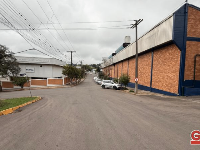 Terreno com 375m², à venda, no bairro Vila Lenzi em Nova Prata