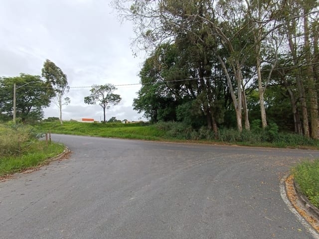 Terreno com 300m², à venda, no bairro CENTRO em SALTO DE PIRAPORA