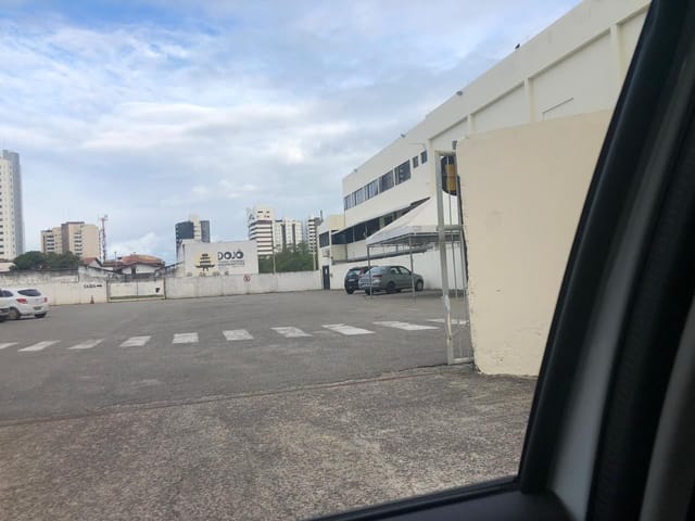 Terreno com 1672m², à venda, no bairro Jardins em Aracaju