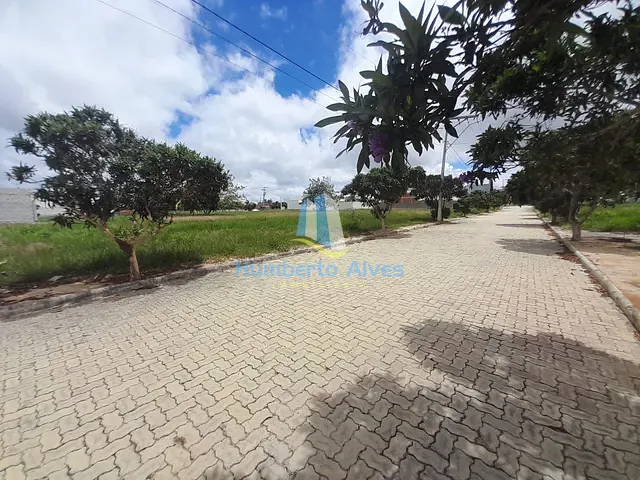 Terreno com 360m², à venda, no bairro Zabelê em Vitória da Conquista