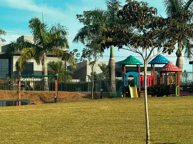 Terreno com 350m², à venda, no bairro Loteamento Terras de Florença em Ribeirão Preto