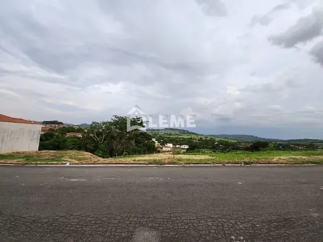 Terreno com 289m², à venda, no bairro Centro em Arceburgo