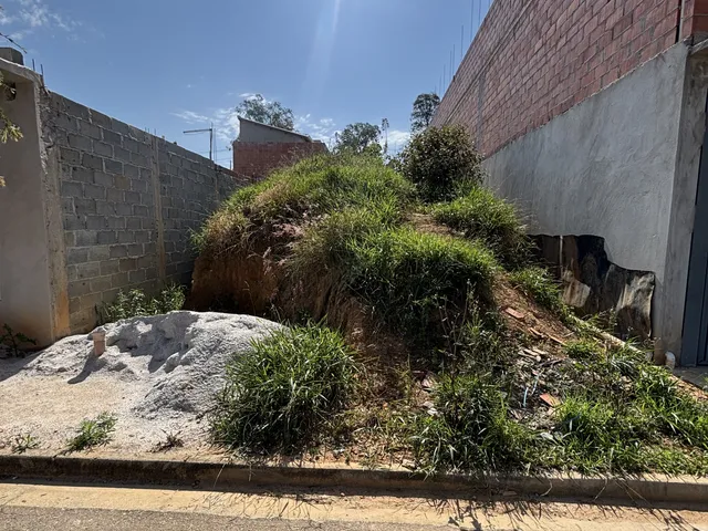 Terreno com 175m², à venda, no bairro Parque Petrópollis em Várzea Paulista