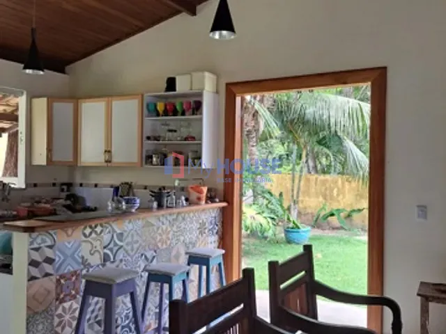 Casa com 574m² 3 quartos e 2 banheiros, à venda, no bairro São Francisco em Ilhéus