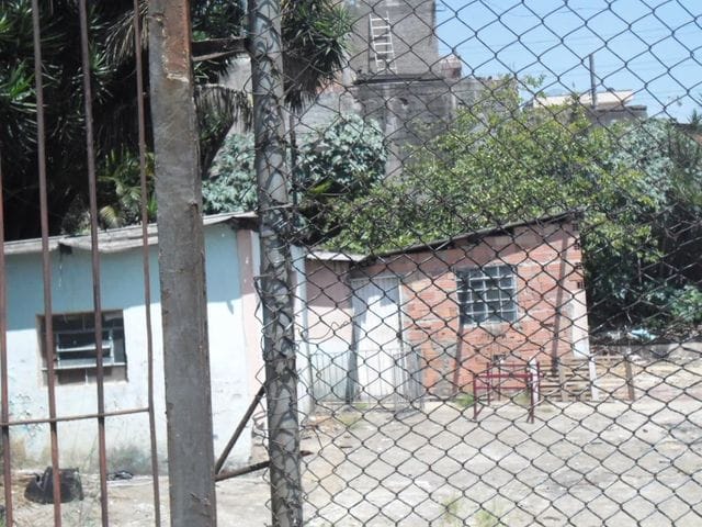 Terreno com 1968m², à venda, no bairro Capão do Embira em São Paulo