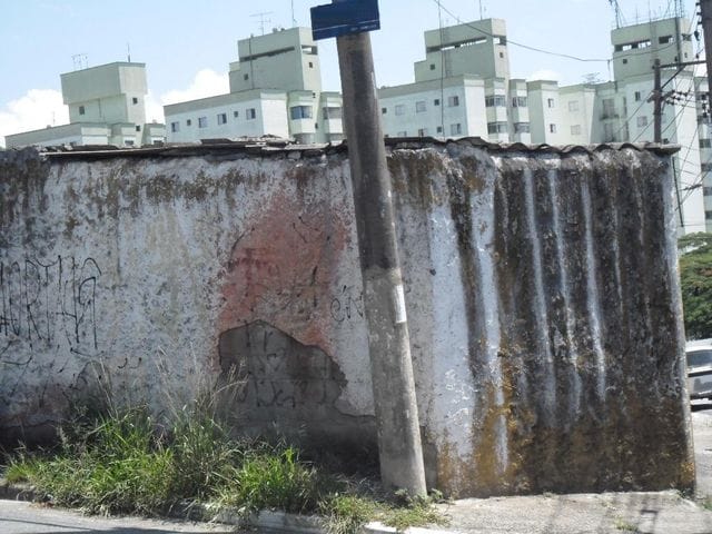 Terreno com 1968m², à venda, no bairro Capão do Embira em São Paulo