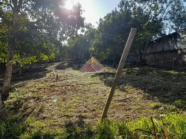 Terreno com 6000m², à venda, no bairro Jardim Itaquera (Santa Luzia) em Ribeirão Pires