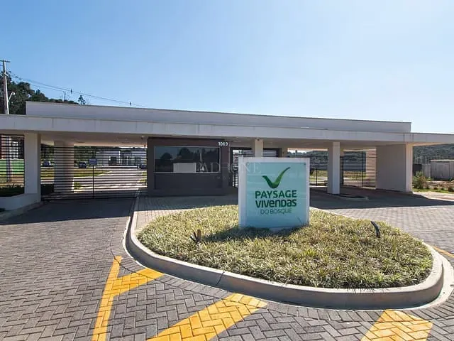 Terreno com 128m², à venda, no bairro Santa Cândida em Curitiba