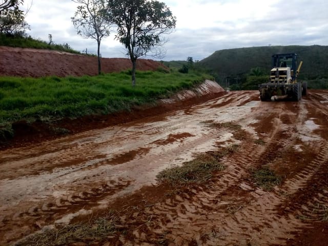 Terreno com 26000000m², à venda, no bairro Grama em Juiz de Fora