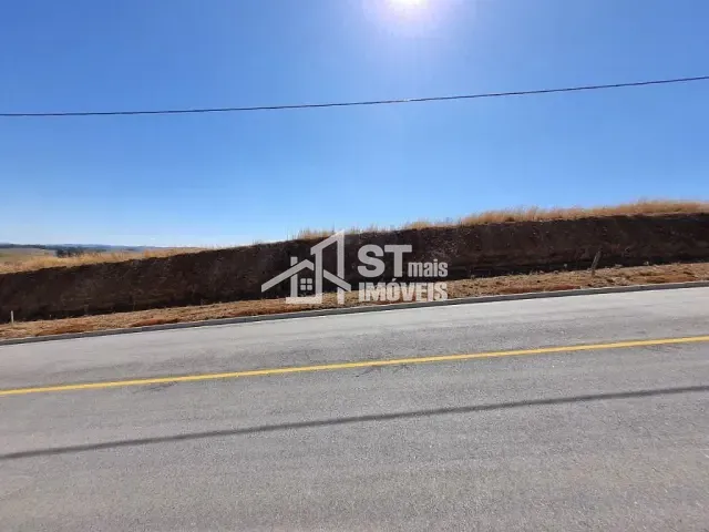Terreno com 1000m², à venda, no bairro Quinta das Flores em Andradas
