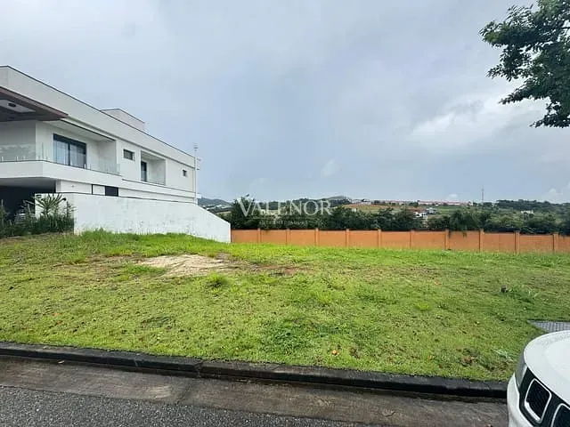 Terreno com 471m², à venda, no bairro Loteamento Alphaville Jundiaí - Fase 01 em Jundiaí