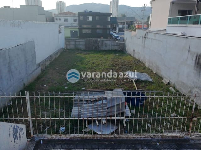 Terreno com 270m², à venda, no bairro Vila Sarah Avignon em Mogi das Cruzes