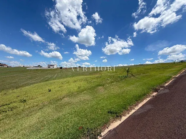Terreno com 1562m², à venda, no bairro Loteamento Terras de Canaã em Cambé