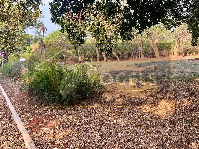 Terreno com 2317m², à venda, no bairro Parque dos Ipês em Holambra