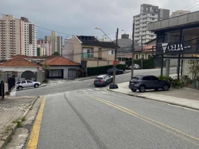 Terreno com 250m², à venda, no bairro Vila Bastos em Santo André