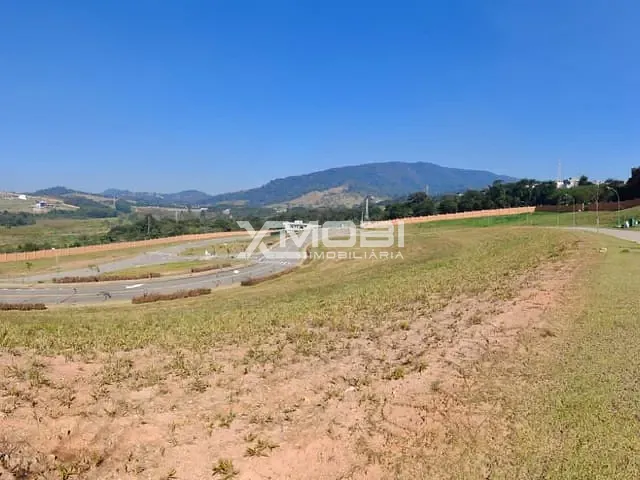 Terreno com 854m², à venda, no bairro Vila Maringá em Jundiaí