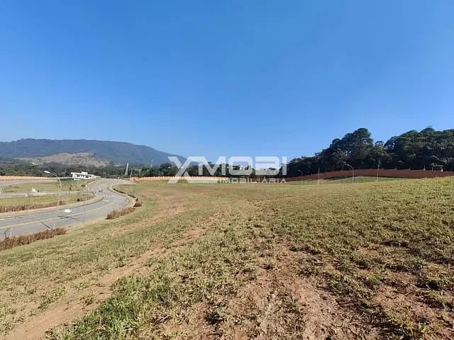 Terreno com 854m², à venda, no bairro Vila Maringá em Jundiaí