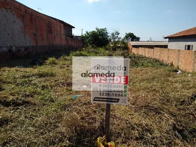 Terreno com 342m², à venda, no bairro Jardim Panorama em Jacarezinho