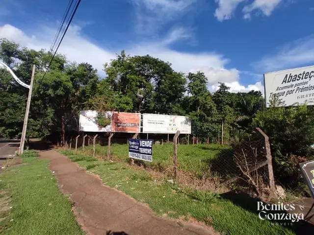 Terreno com 387m², à venda, no bairro Parque Residencial Tuiuti em Maringá