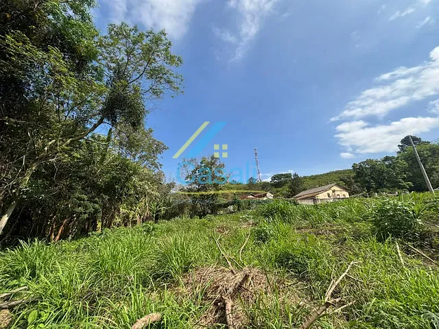 Terreno com 3700m², à venda, no bairro Jardim Villaça em São Roque