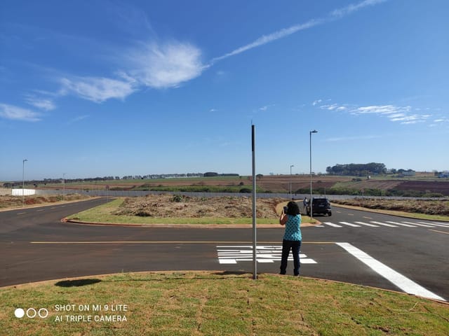 Terreno com 545m², à venda, no bairro Riviera Village em Cravinhos