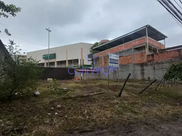 Terreno com 324m², à venda, no bairro Campo Grande em Rio de Janeiro