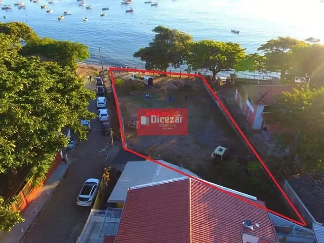 Terreno com 946m², à venda, no bairro Armação em Penha
