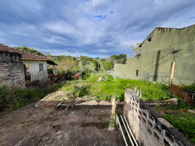 Terreno com 644m², à venda, no bairro Jardim São Roque em Jaguariaíva