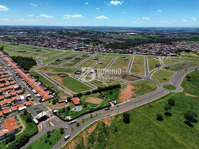 Terreno com 250m², à venda, no bairro Jardim Maracanã em Uberaba