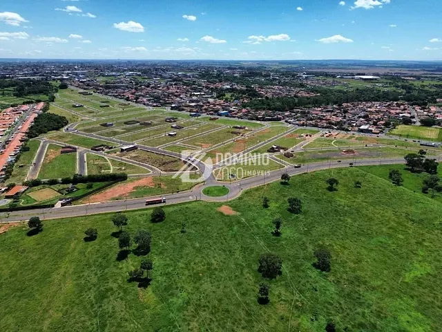 Terreno com 250m², à venda, no bairro Jardim Maracanã em Uberaba