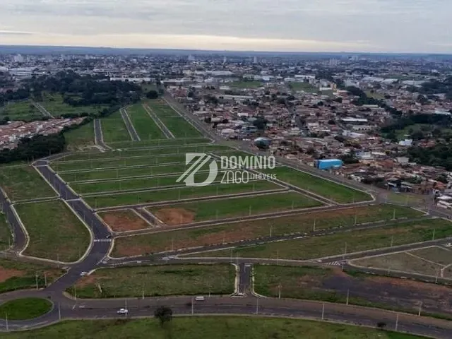 Terreno com 250m², à venda, no bairro Jardim Maracanã em Uberaba