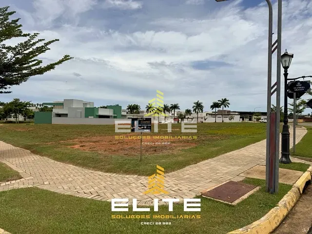 Terreno com 645m², à venda, no bairro Condomínio Residencial Costa Brava em Sorriso