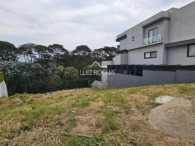 Terreno com 658m², à venda, no bairro Paisagem Renoir em Cotia