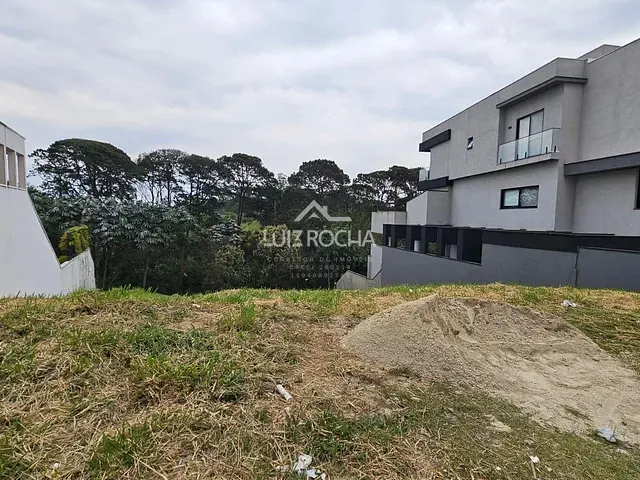 Terreno com 658m², à venda, no bairro Paisagem Renoir em Cotia