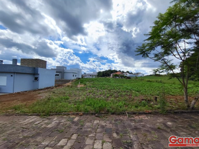 Terreno com 360m², à venda, no bairro Caravágio em Nova Prata