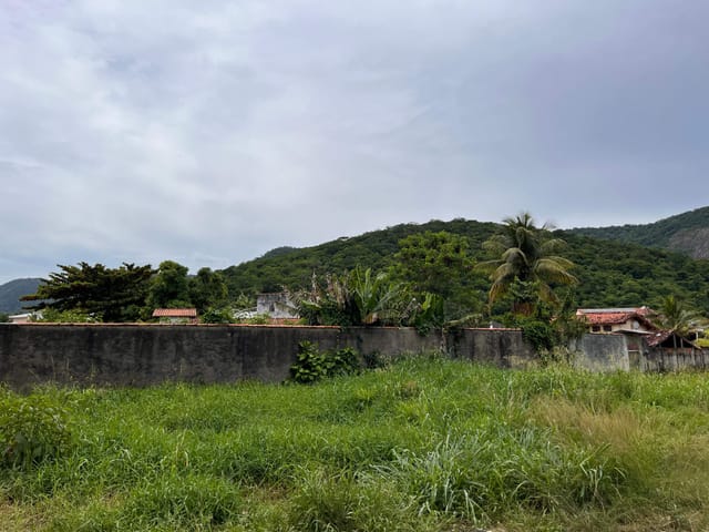 Terreno com 504m², à venda, no bairro Maravista em Niterói