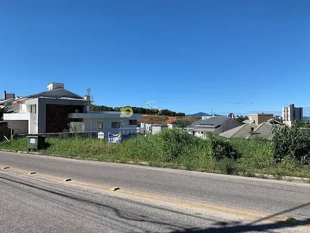 Terreno com 503m², à venda, no bairro Cidade Universitária Pedra Branca em Palhoça