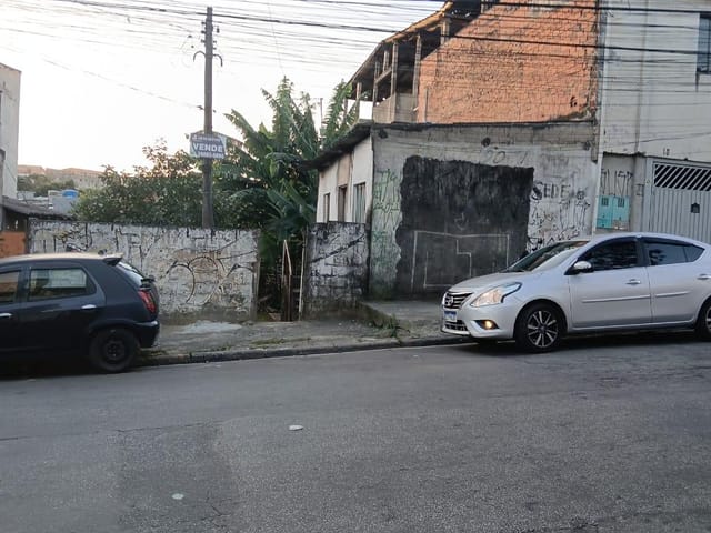Terreno com 45m², à venda, no bairro Jardim Irapiranga em São Paulo