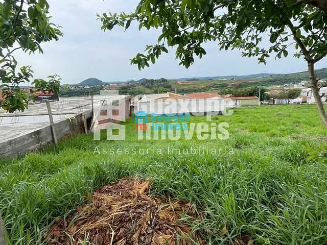 Terreno com 450m², à venda, no bairro Nova Floresta I em GUAXUPÉ