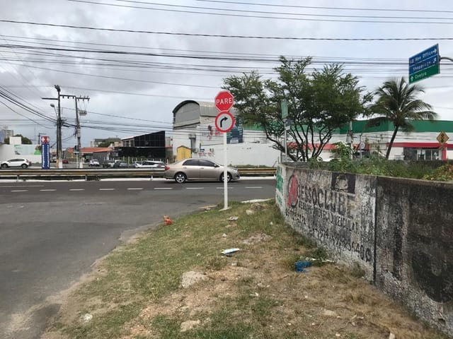 Terreno com 4382m², à venda, no bairro Jardins em Aracaju