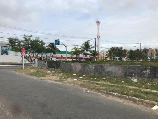 Terreno com 4382m², à venda, no bairro Jardins em Aracaju