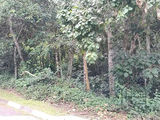 Terreno com 915m², à venda, no bairro Recanto Suiço em Vargem Grande Paulista