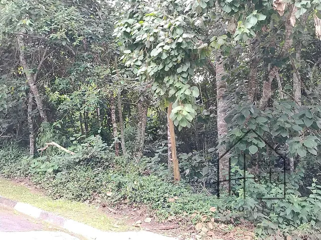Terreno com 915m², à venda, no bairro Recanto Suiço em Vargem Grande Paulista