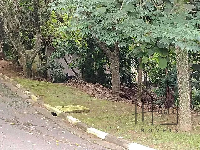 Terreno com 915m², à venda, no bairro Recanto Suiço em Vargem Grande Paulista